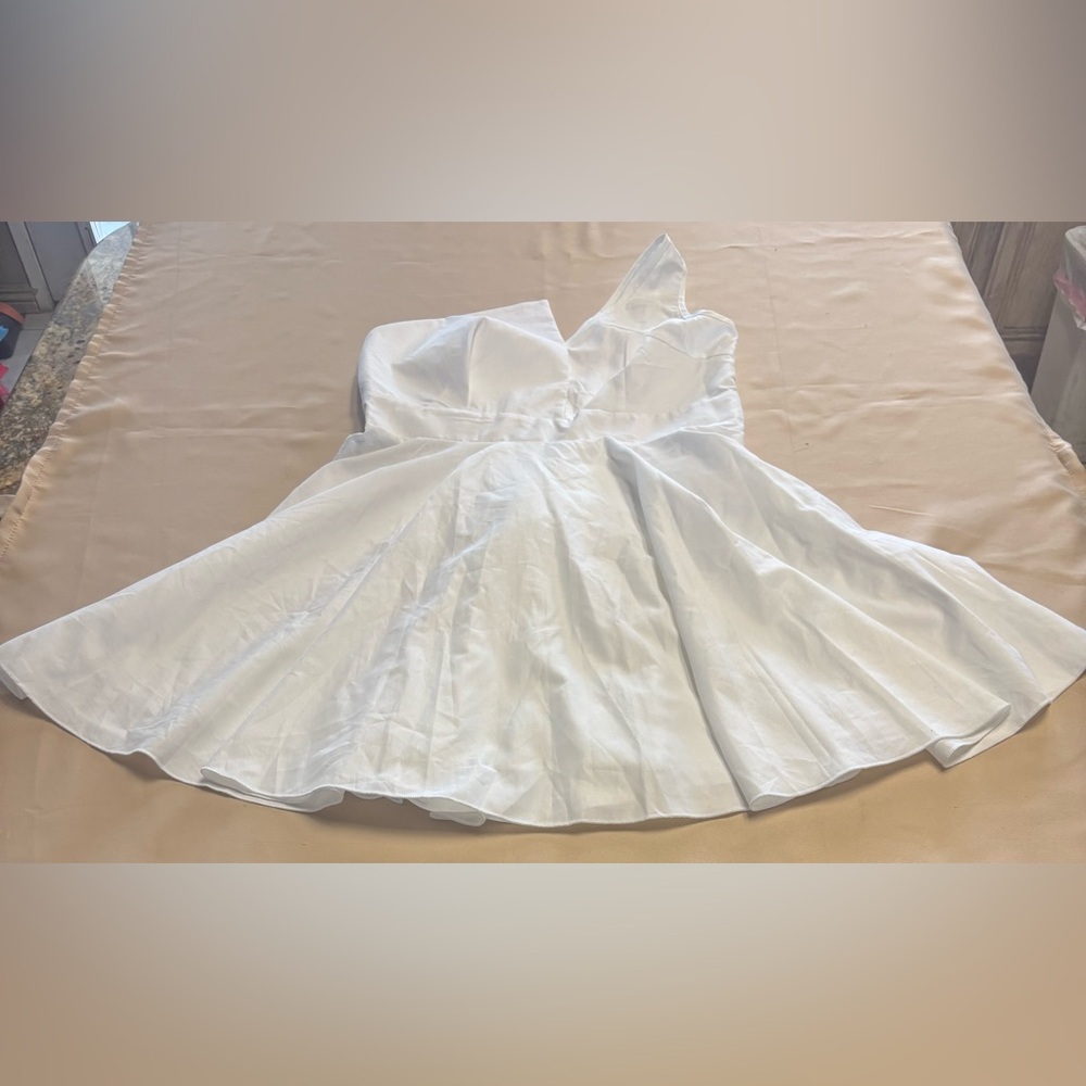 SHEIN Women’s One Shoulder White Mini Dress Size Large Lined A line‎ Fit & Flare
